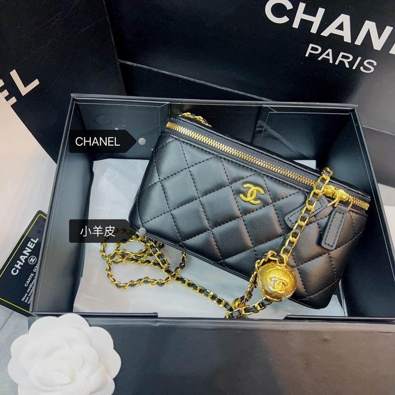 Chanel Handbags 511